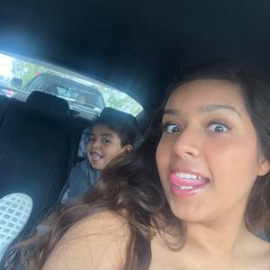 Meet your Posher, Evelyn